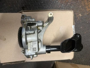 AUDI A3 PETROL OIL PUMP 05C115103A 2022