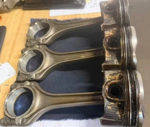 AUDI A3 2022 PETROL DLA PISTON WITH CON ROD DLA x3